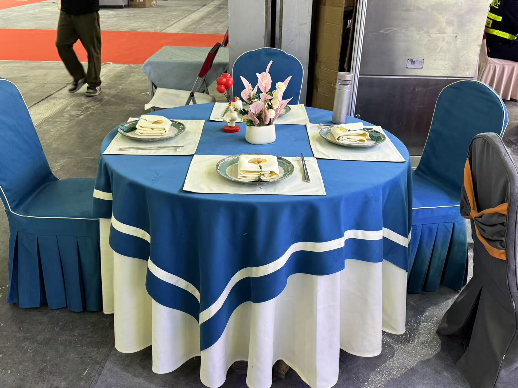 酒店布草可放心裸睡？揭秘洗衣房标准化实操流程，看完彻底安心